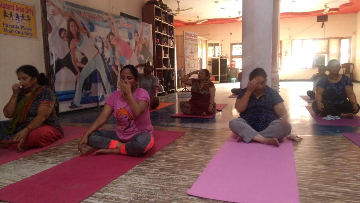 योग प्रेमियों के लिए आयुष मंत्रालय ने लांच किया योग लोकेटर एप yoga locator app