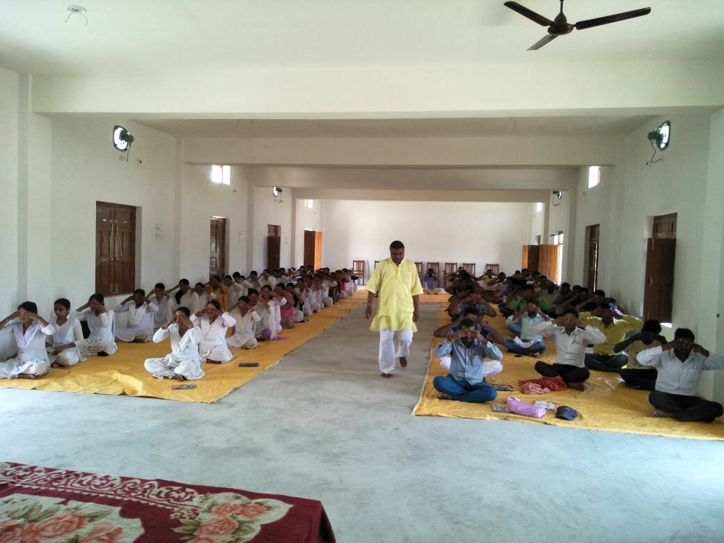 लखनऊ विश्वविद्यालय में योग हुआ अनिवार्य विषय लखनऊ विश्वविद्यालय में योग हुआ अनिवार्य विषय