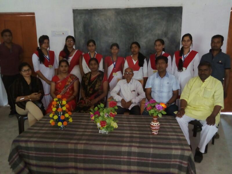 प्राथमिक शिक्षा में योग को लागू किया जायेगा प्राथमिक शिक्षा में योग को लागू किया जायेगा