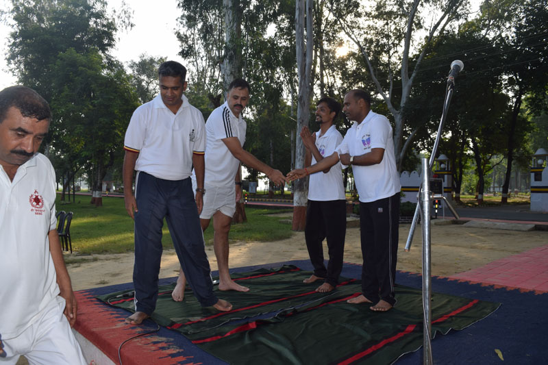 शाहजहाँपुर कैंट में आवा के तत्वावधान योग भारती द्वारा योग शिविर 20 अगस्त2017 से 21 अगस्त 2017 तक 