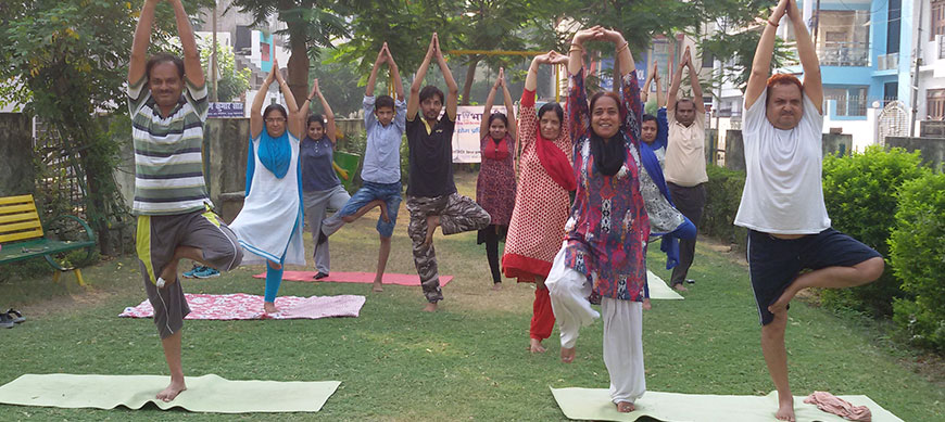 गणतंत्र दिवसके मौके पर उत्तर प्रदेश के बेसिक स्कूलों में होगा योग गणतंत्र दिवसके मौके पर उत्तर प्रदेश के बेसिक स्कूलों में होगा योग