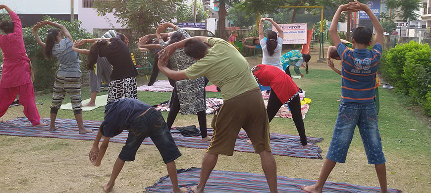 महिला आश्रय सदनों में योग केंद्र खोलेगी योगी सरकार महिला आश्रय सदनों में योग केंद्र खोलेगी योगी सरकार